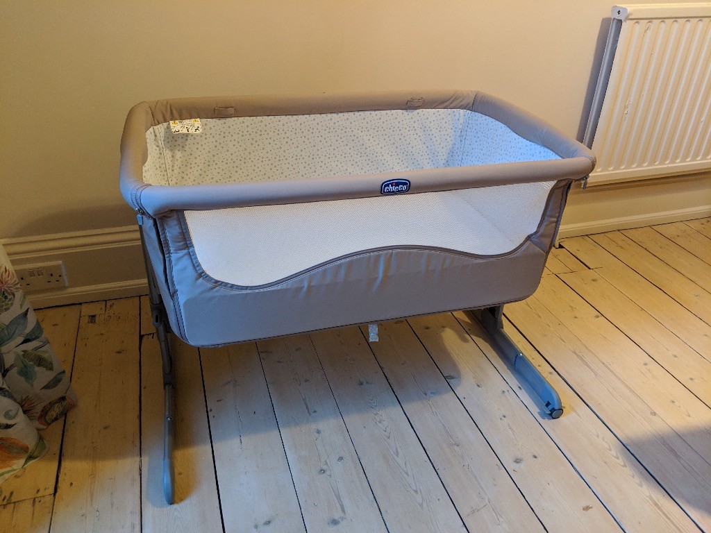 chicco next to me crib mattress protector